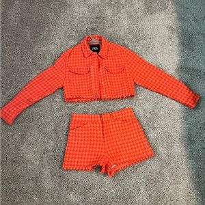 Zara Textured Shorts Burnt Orange